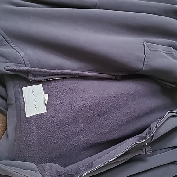 AE zipper hoodie - Picture 8 of 8